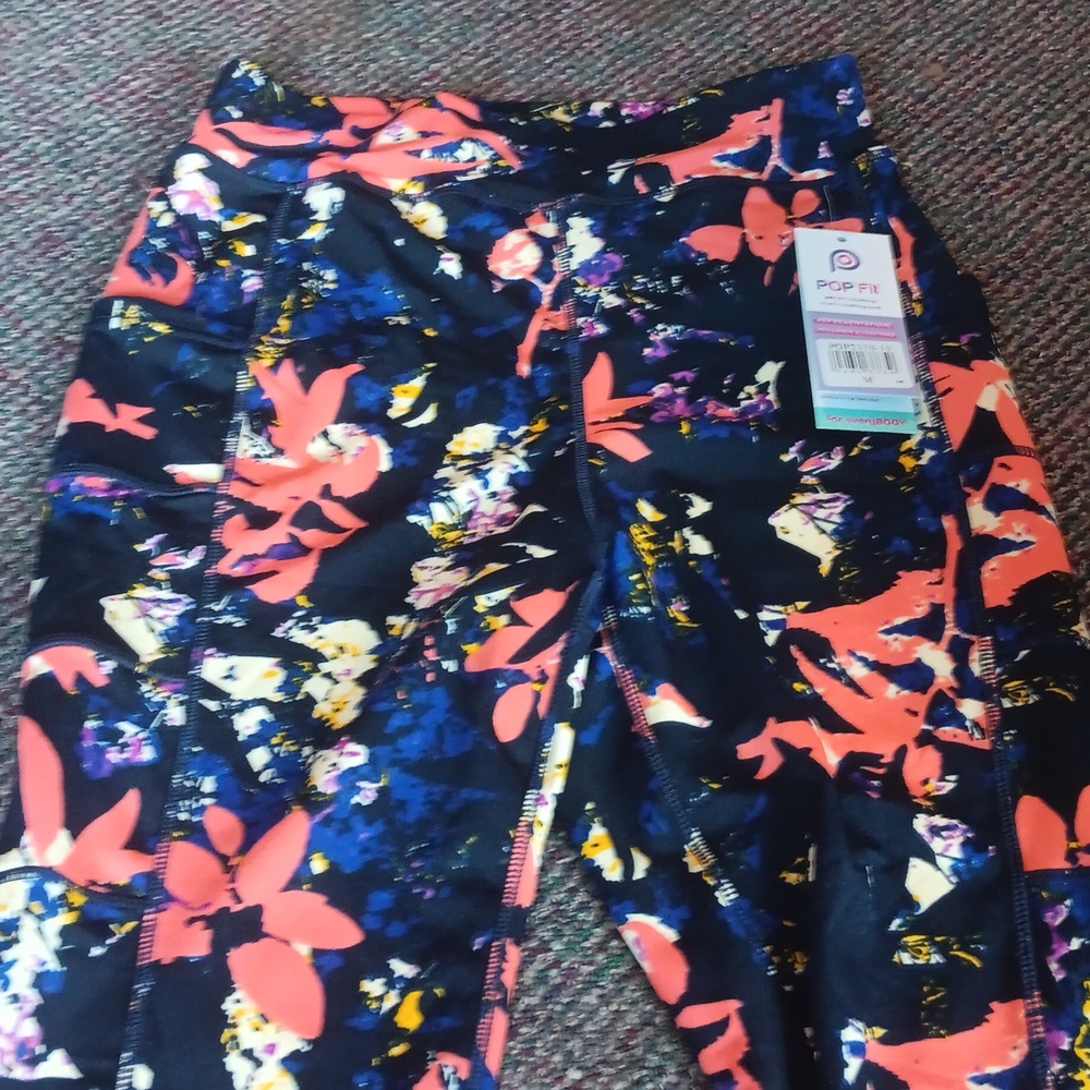 Pop fit leggings medium